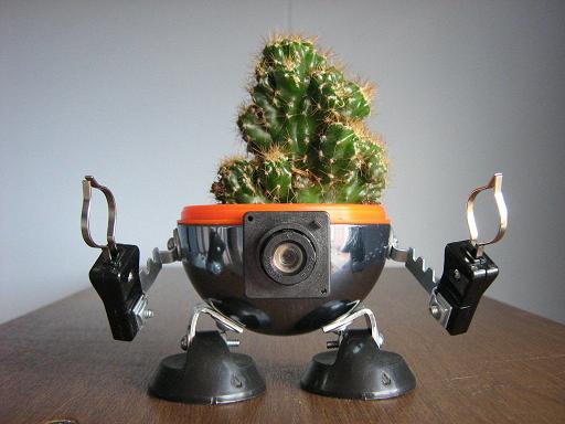 利用电子废弃和电器残骸制作可爱的机器人花盆（一）